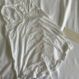 🆕🤍 Lululemon Love Tank II - White